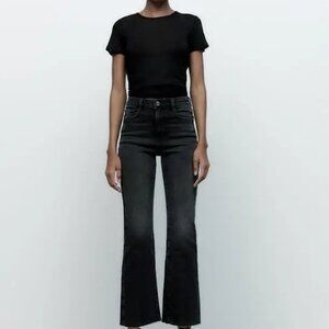 Zara High Rise Mini Flare Jeans Black Size 4